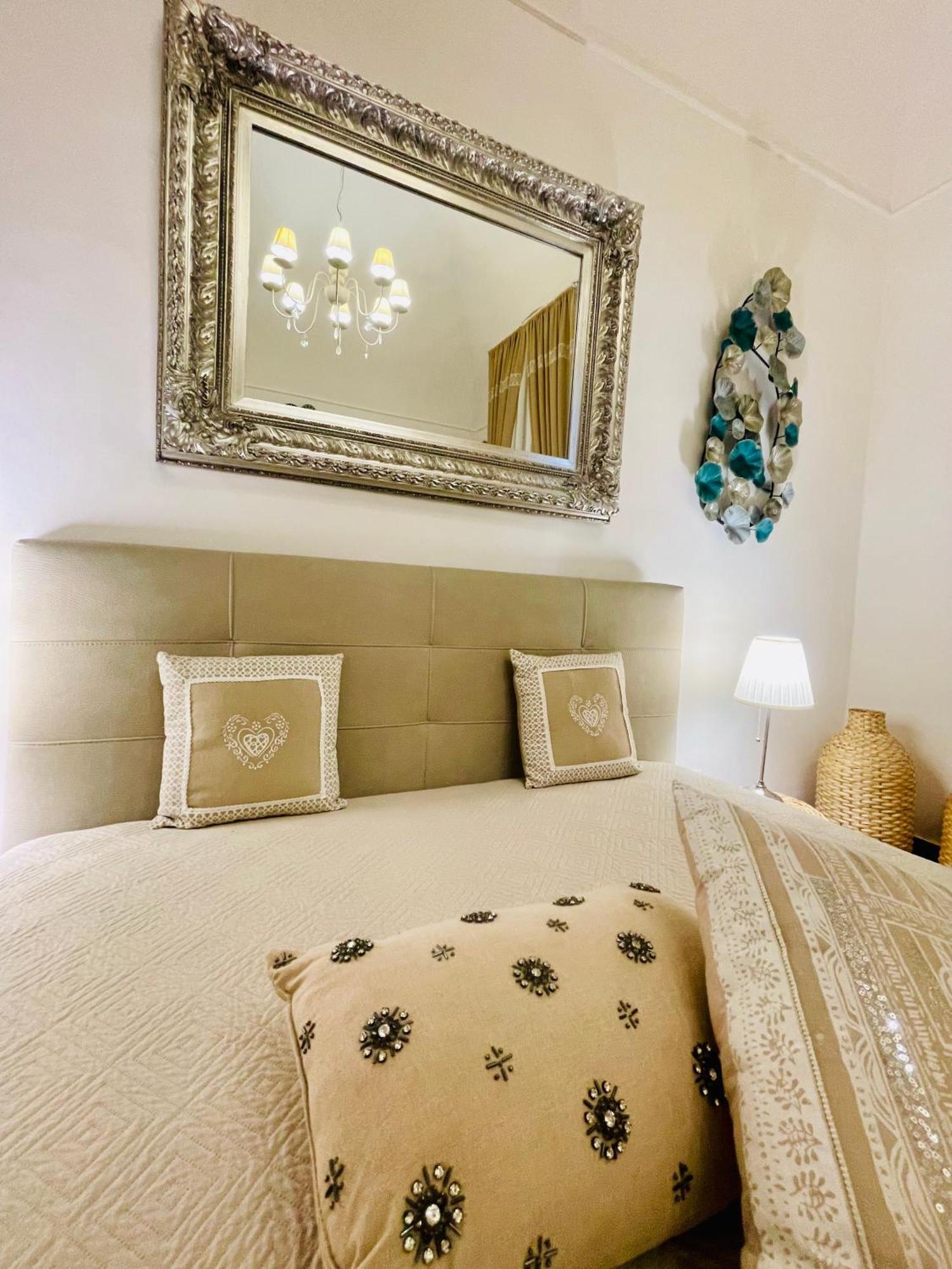 Love Guest House Apartment *