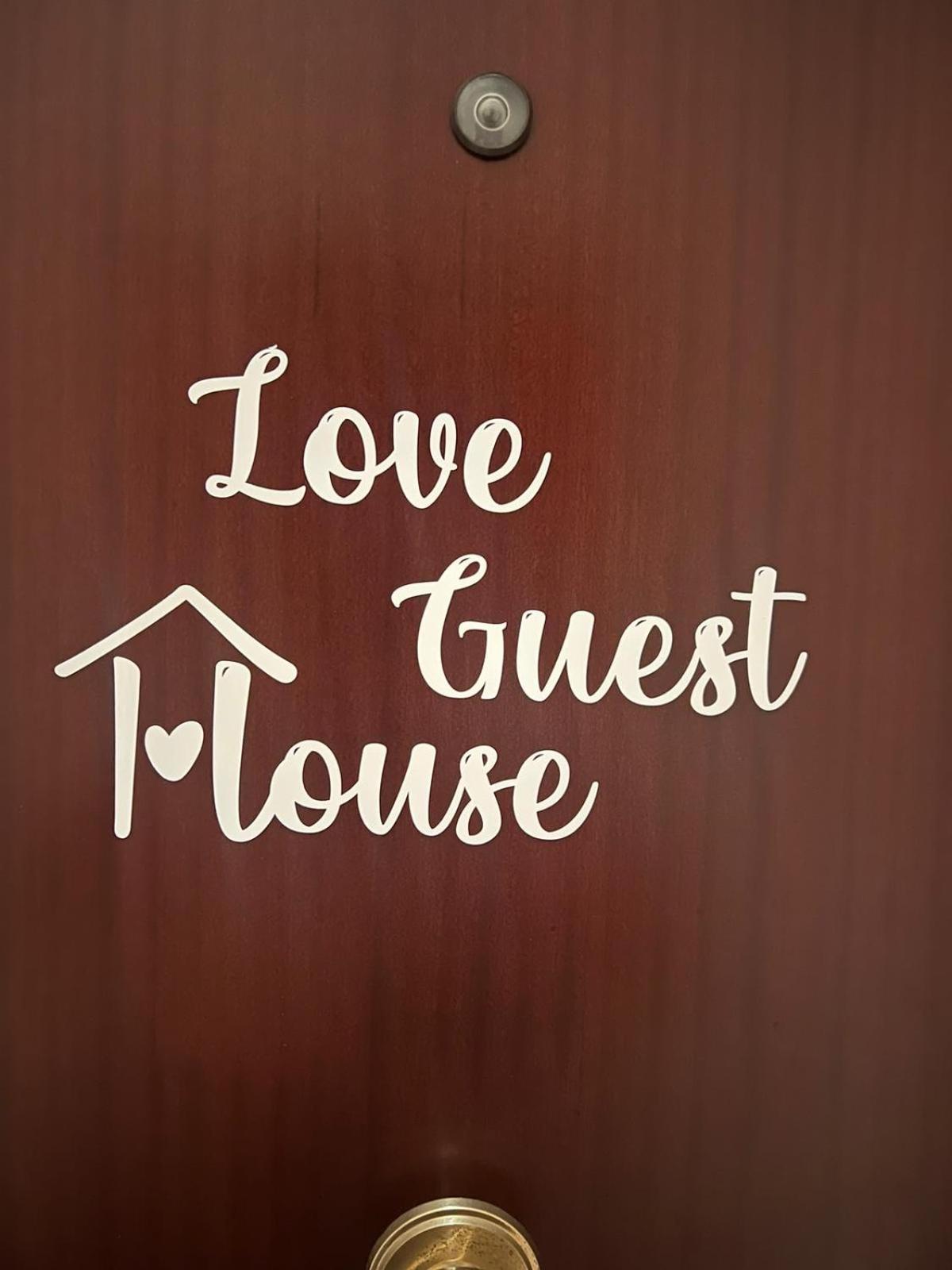 Apartment Love Guest House *